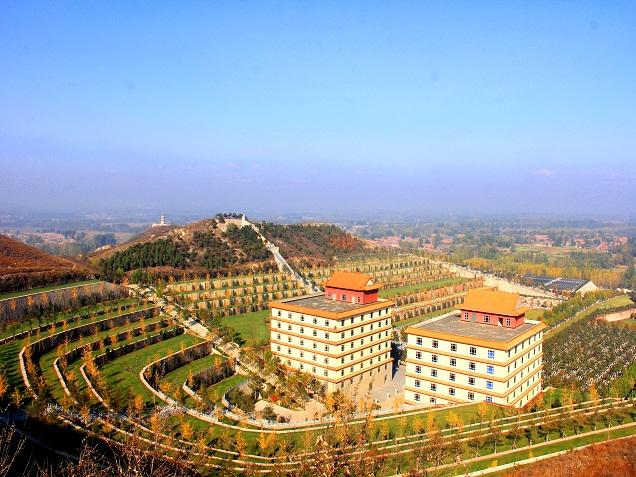 灵山宝塔园区鸟瞰.jpg